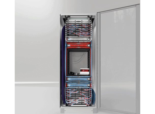 PATCHBOX Plus+ System OS2 LC-LC OS2 - 1.8m - 30RU - 500-850mm Dybde 
