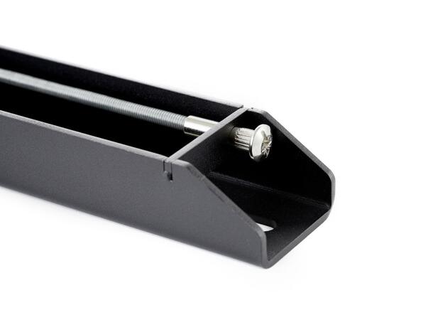 Edbak Universal Portrait Wall Mount for 40-75” Screens 