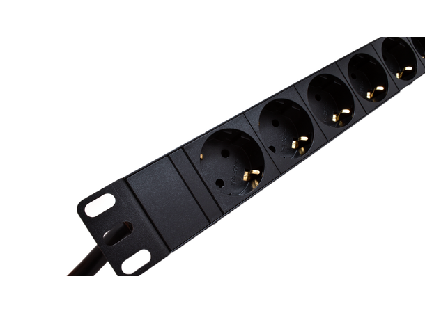LinkIT 19" PDU 9xCEE7/4 3m CEE 7/7 | 16A | 1U 