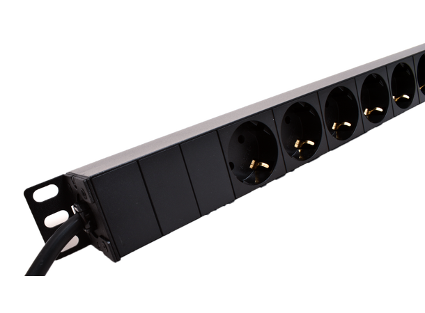 Elivi Strømskinne 7 uttak 3m For rack/bord/veggmontering 