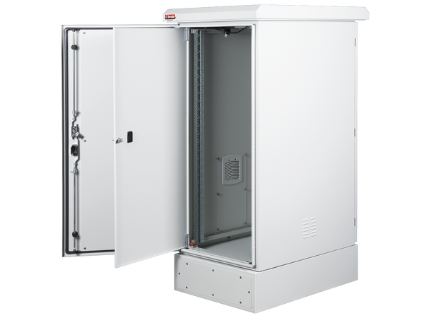 Lande Outdoor rack IP65 26U W600xD800 Plinth h:200mm, RAL7035, double isolat. 