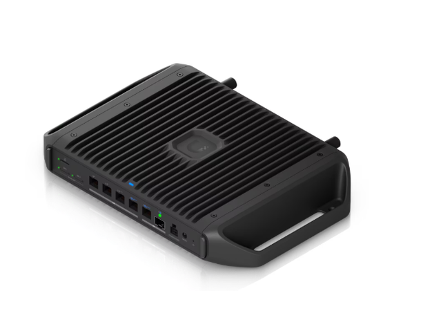 Ubiquiti UniFi Cloud Gateway Industrial 5 x RJ45(3xPoE+++ 2xPoE+) 1xSFP+ 270W 